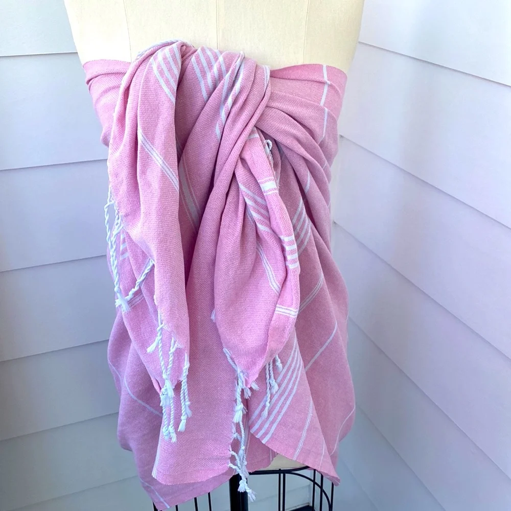Perfect Pink & White Turkish Beach Towel Sarong /Beach Cover Up /Wrap /Brand New
